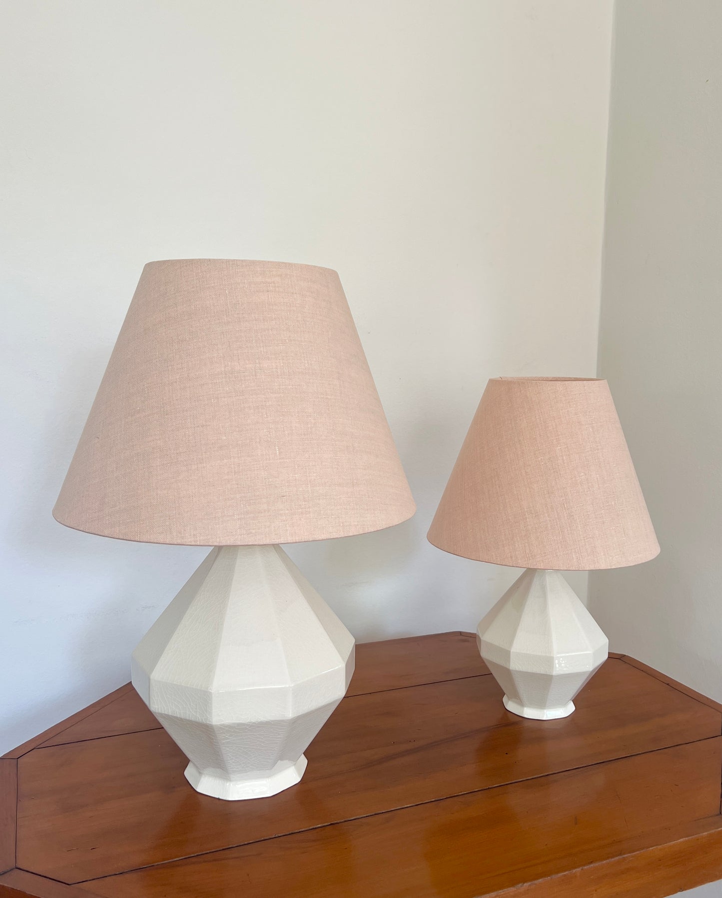 Erwan de Rengervé x Helle Thygesen Table Lamp - Ivory Craquelé