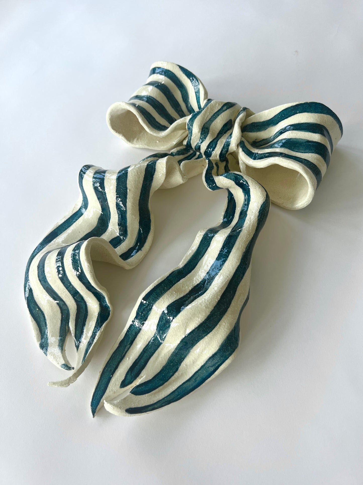 Liberty Bow Azul by Carolina Echeverri