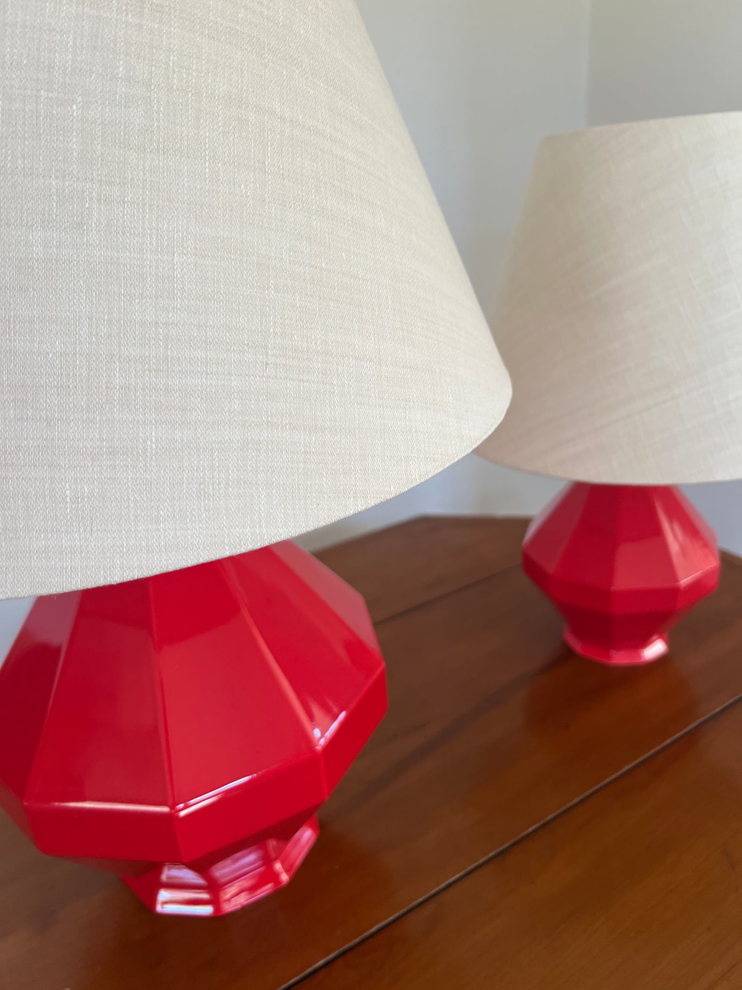 Erwan de Rengervé x Helle Thygesen Table Lamp - Rouge