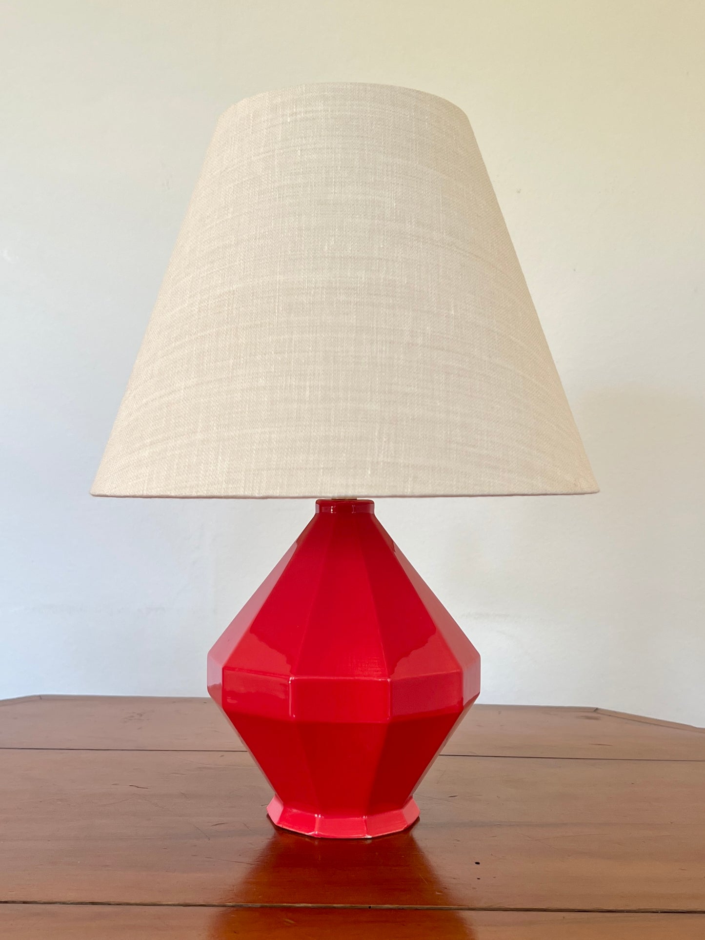Erwan de Rengervé x Helle Thygesen Table Lamp - Rouge