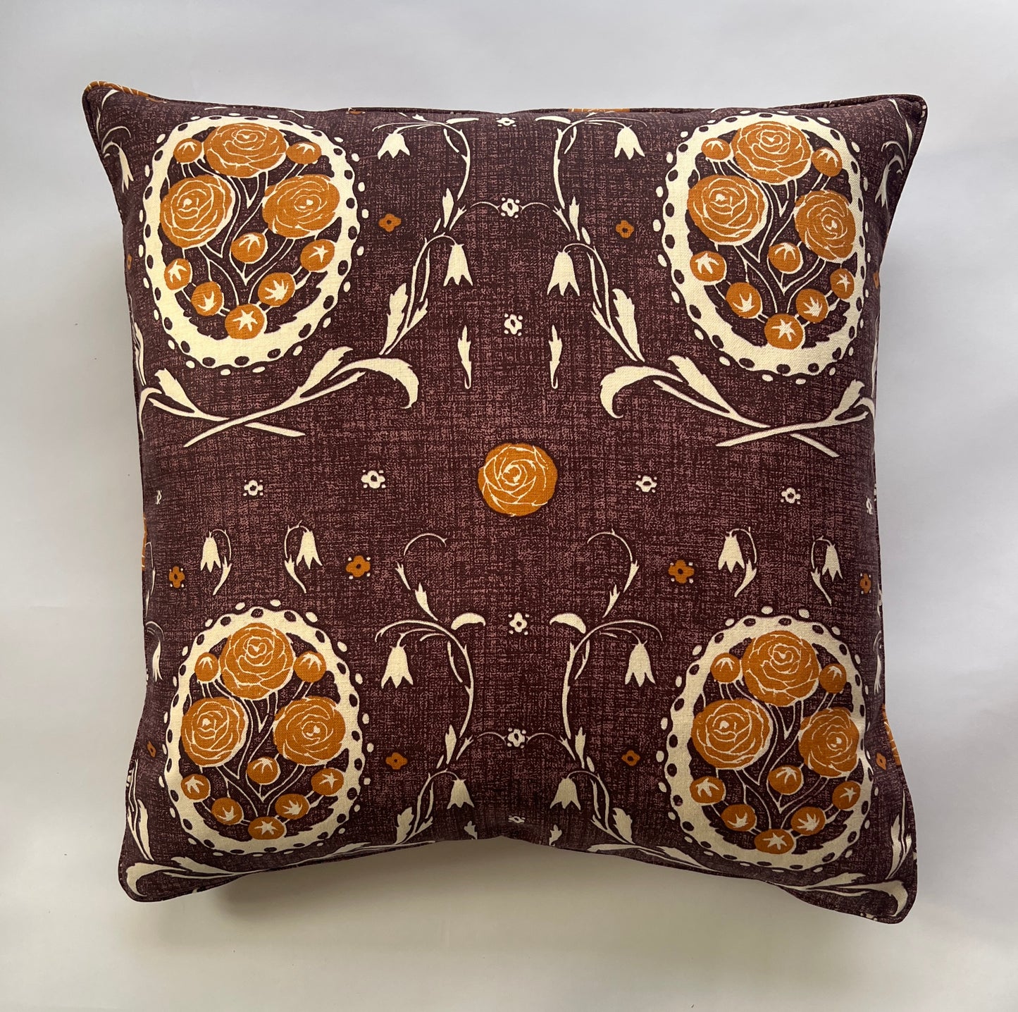 Linen Pillows - Pivoine Pinot