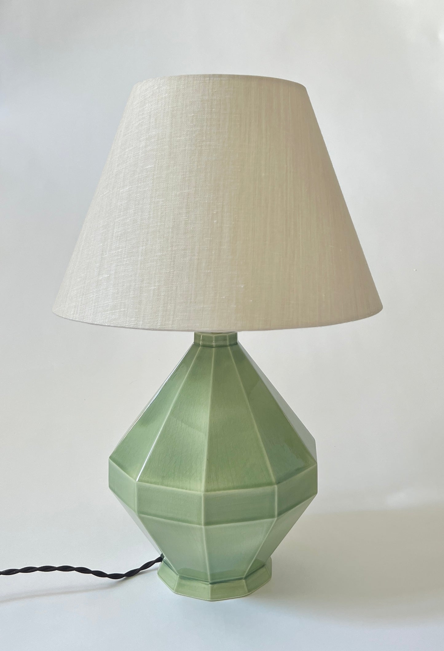 Erwan de Rengervé x Helle Thygesen Table Lamp - Sage Green