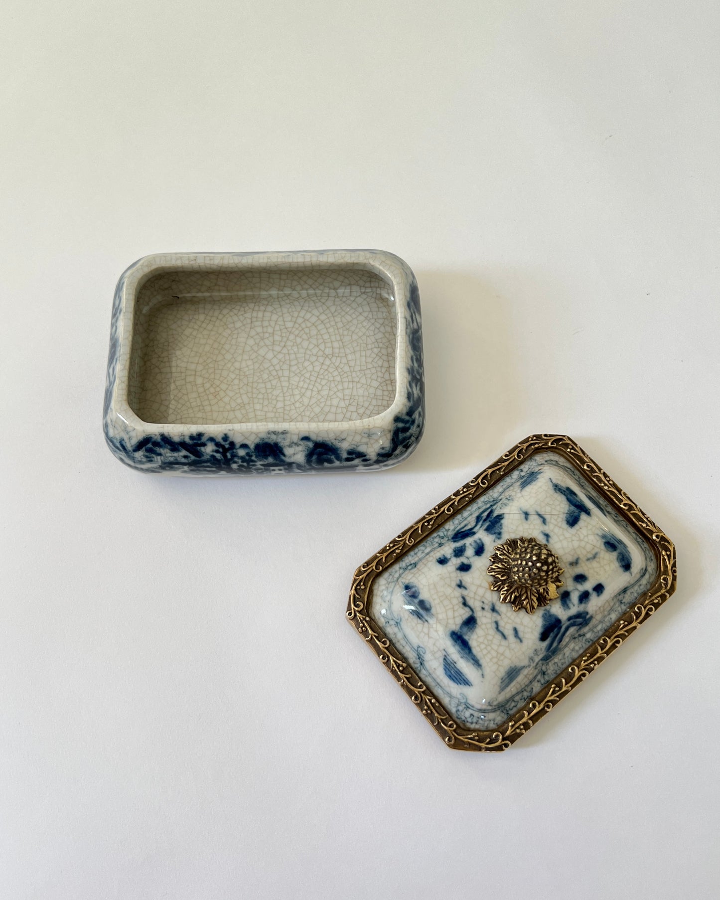 Porcelain Box