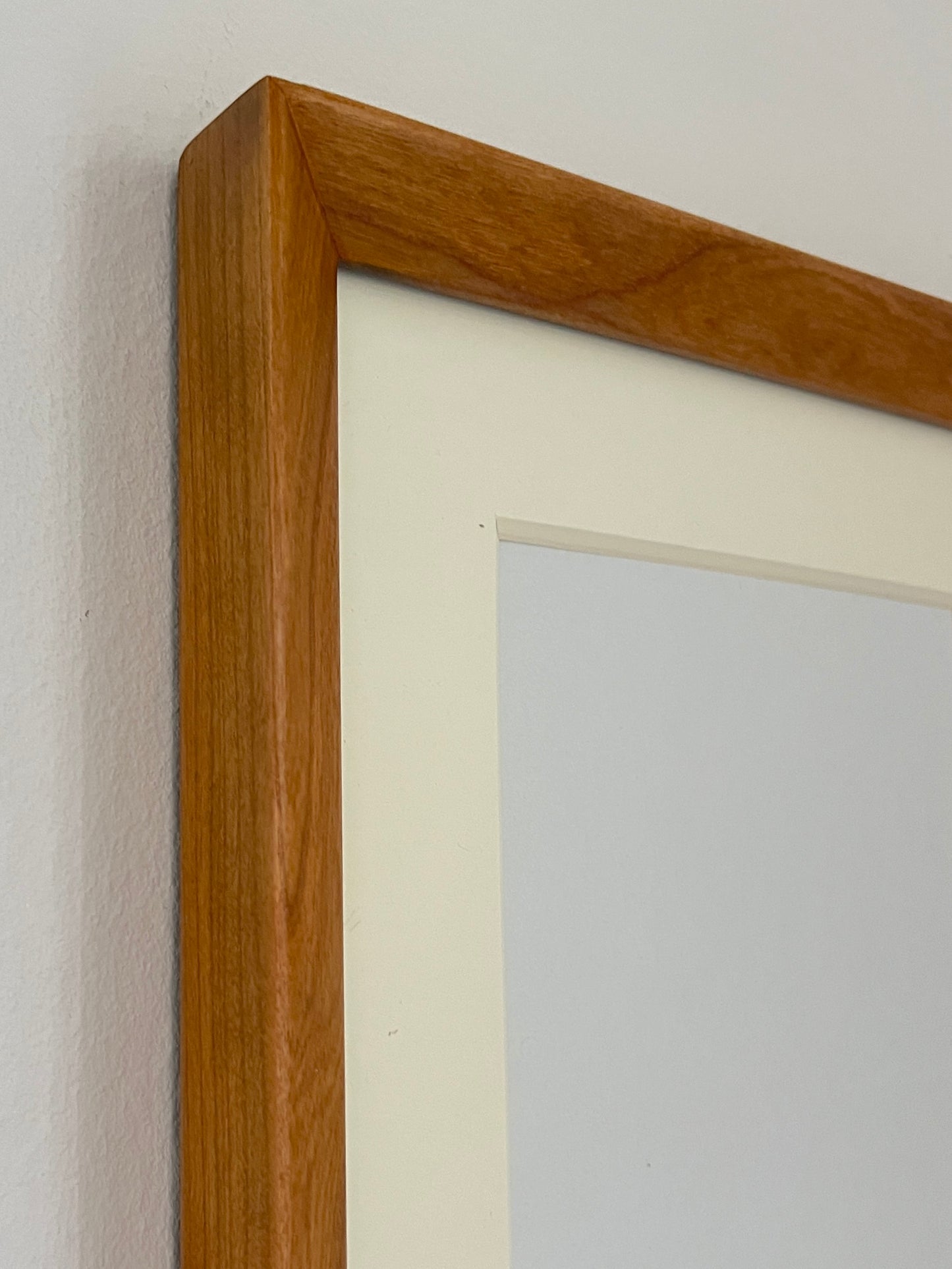 Atelier Julia Labet x Helle Thygesen Portrait Frame - Cherry / Butter