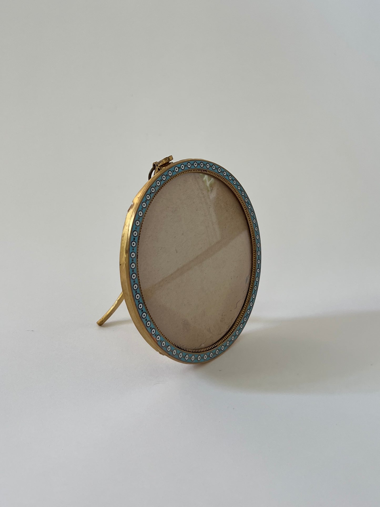 Enamel Frame
