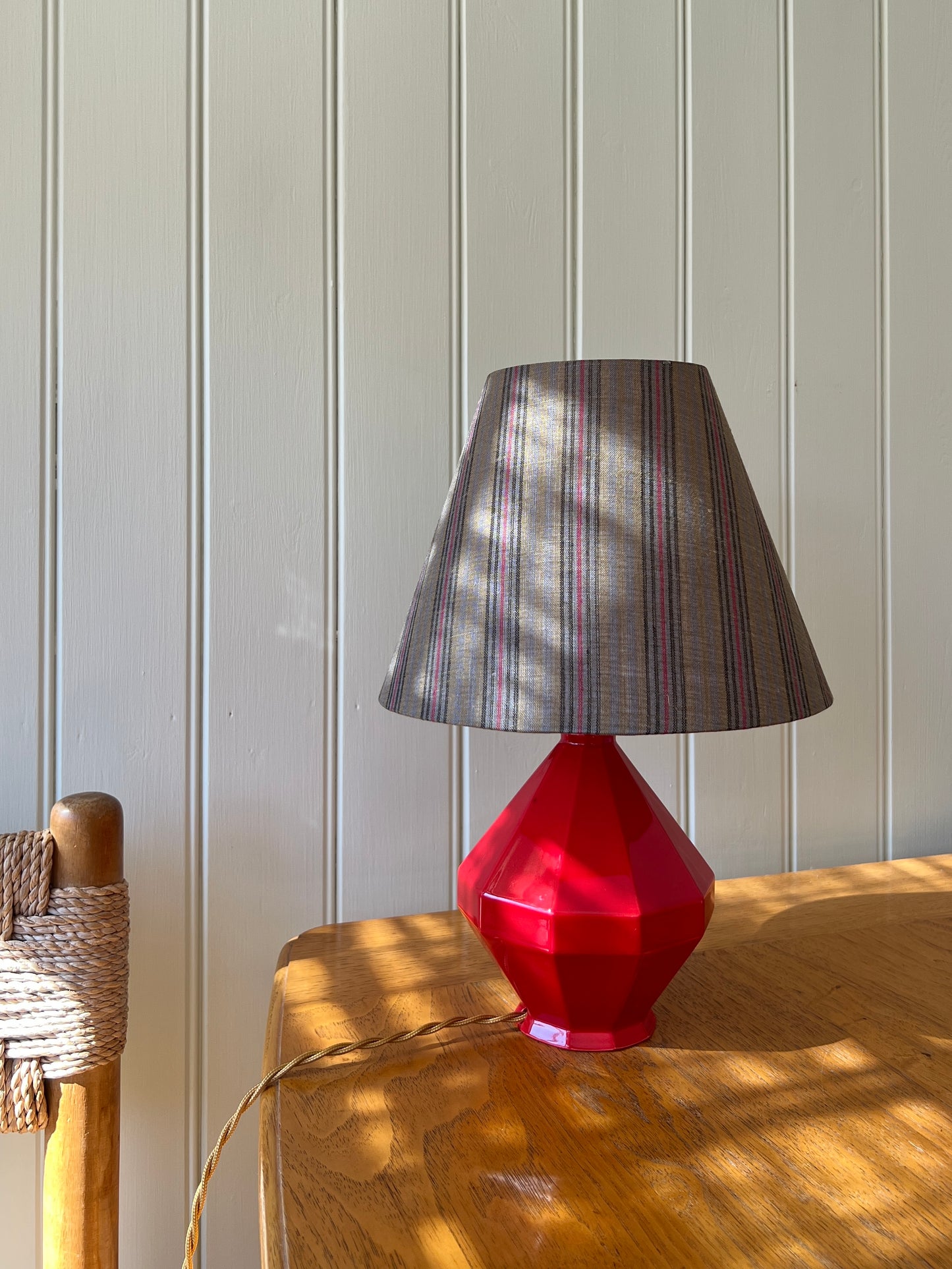 Erwan de Rengervé x Helle Thygesen Table Lamp - Rouge