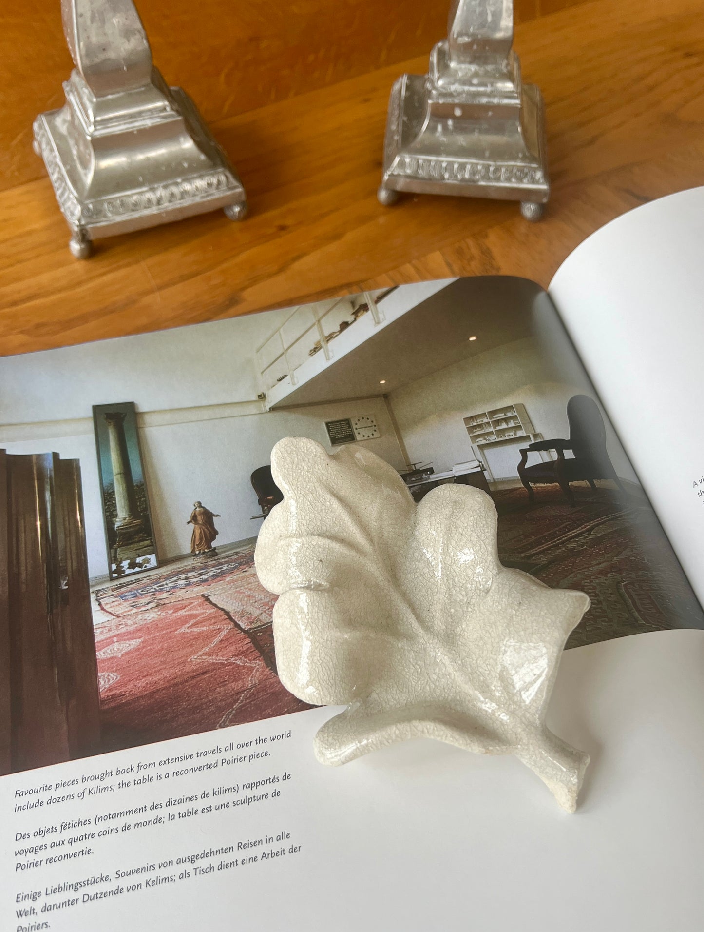 El Roble II by Carolina Echeverri