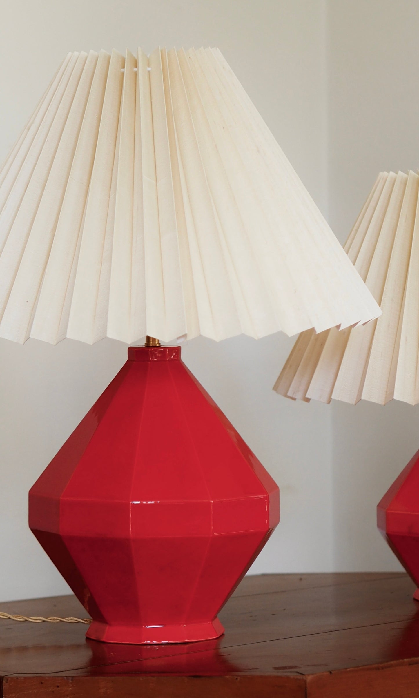 Erwan de Rengervé x Helle Thygesen Table Lamp - Rouge