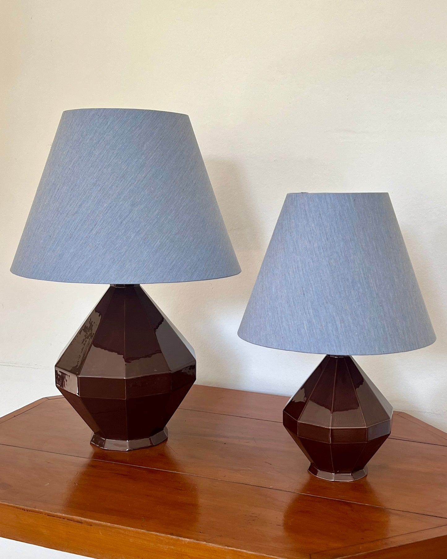 Erwan de Rengervé x Helle Thygesen Table Lamp - Chocolate Brown