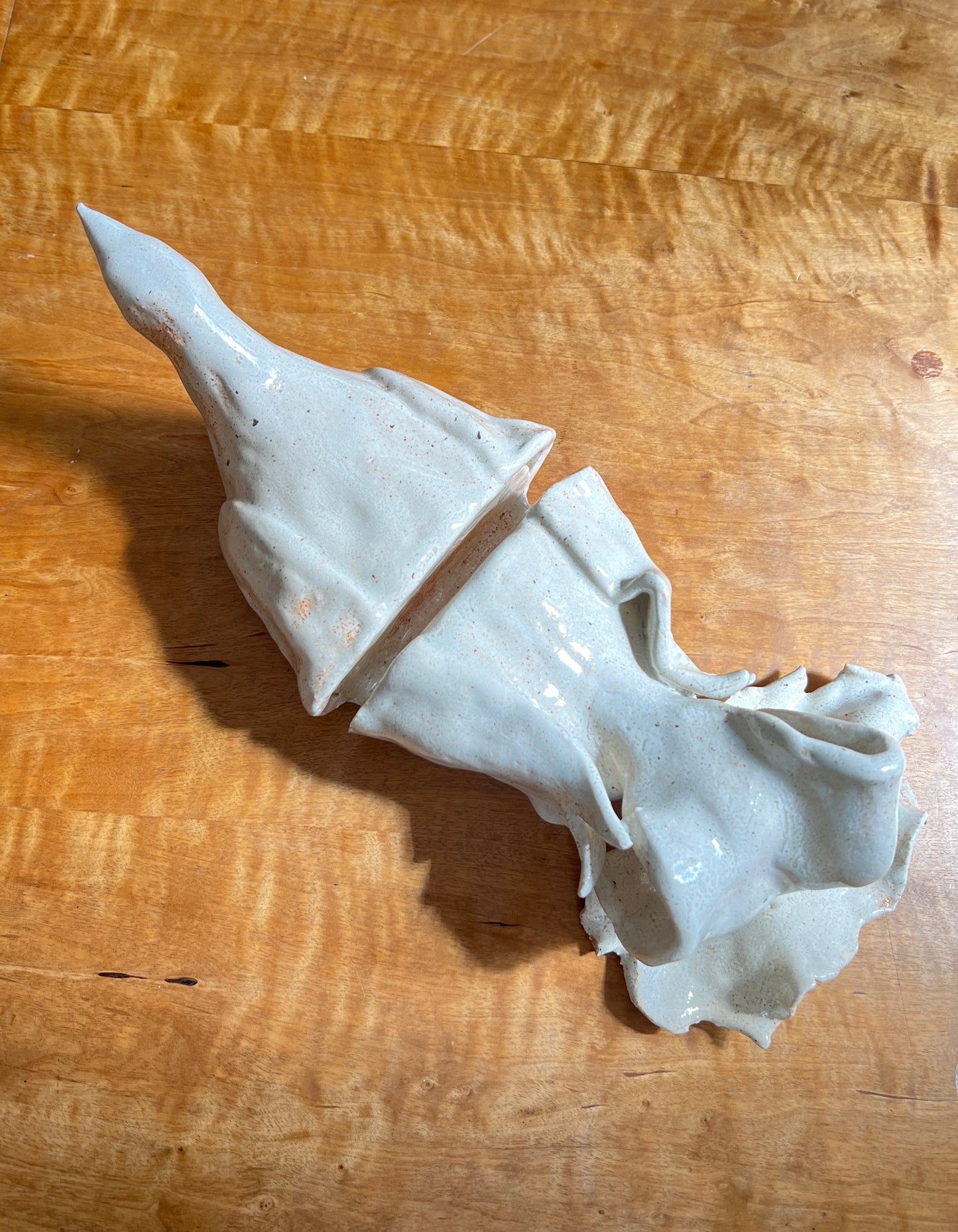 Paloma de Gilot Letter-holder by Carolina Echeverri