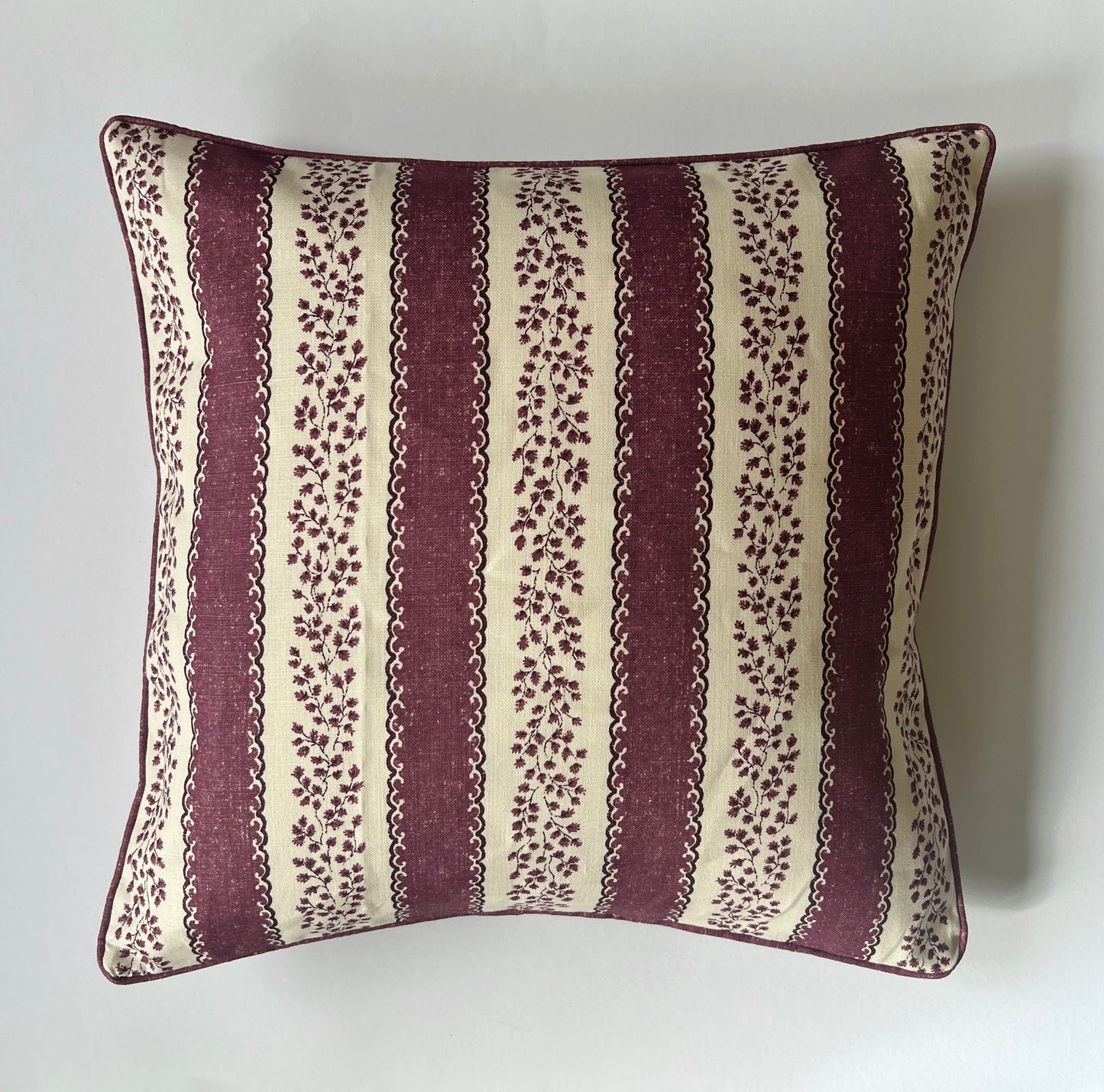 Linen Pillows - Plum