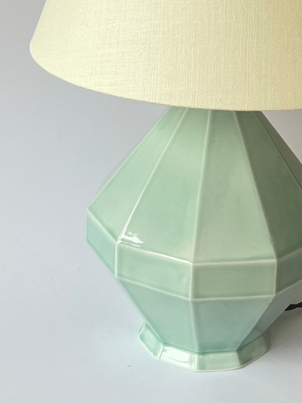 Erwan de Rengervé x Helle Thygesen Table Lamp - Large Celadon