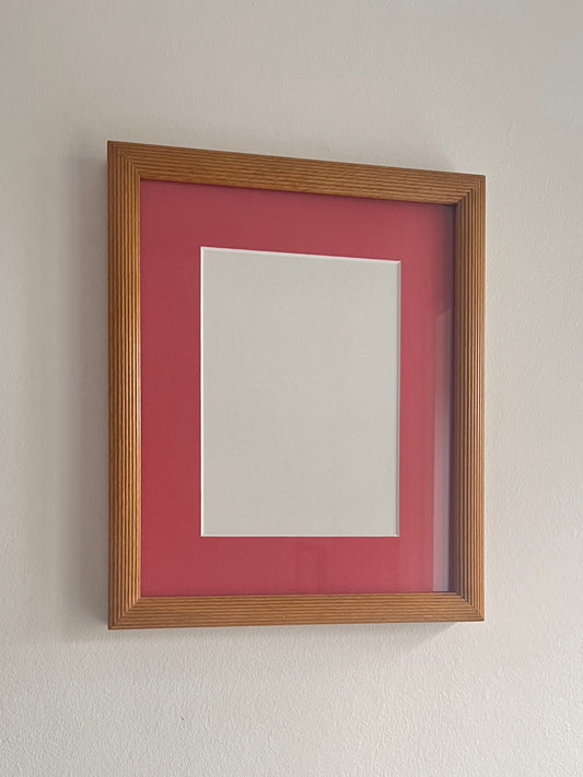 Atelier Julia Labet x Helle Thygesen Portrait Frame - Raspberry Red